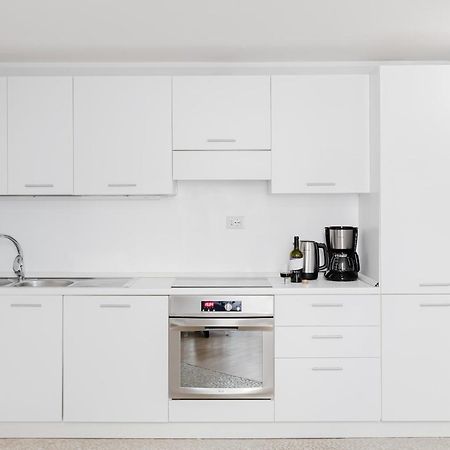 Piazza Margana Private Apartment Рим Экстерьер фото